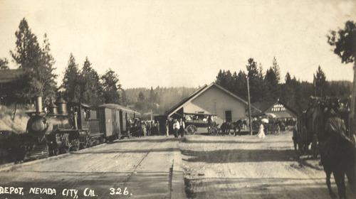 Click to see PIC 5-TRA-NAR ENG.#3-6 of NCNGRR steam engines (PIC 5-TRA-NAR ENG.)