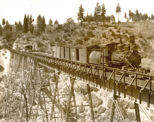 Click to see PIC 5-TRA-NAR ENG.#8 5 of NCNGRR steam engines (PIC 5-TRA-NAR ENG.)