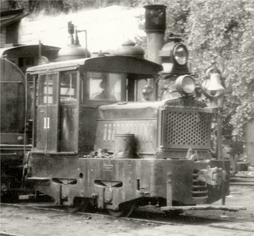 Click to see PIC 5-TRA-NAR ENG.#11 2 of NCNGRR steam engines (PIC 5-TRA-NAR ENG.)