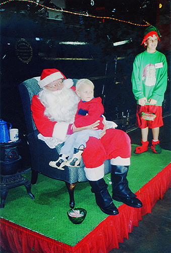 Click to see PIC 5-TRA-NAR MUSE 20-12 of NCNGRR Museum photos (PIC 5-TRA-NAR MUSE)