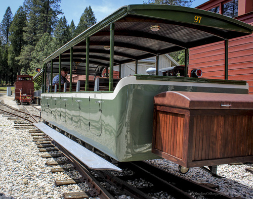 Click to see PIC 5-TRA-NAR RAIL BUS 9 of Rail Bus (PIC 5-TRA-NAR RAIL BUS)