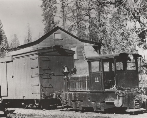 Click to see PIC 5-TRA-NAR ROLLING STOCK 2 of NCNGRR box cars, cabooses, etc. (PIC 5-TRA-NAR ROLLING STOCK)