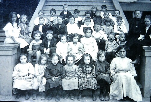 Click to see PIC 5-WASHINGTON SCHOOL 19 of Washington School, Grass Valley (PIC 5-WASHINGTON SCHOOL)