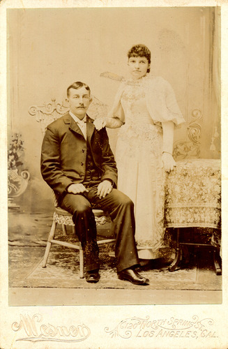 Click to see PIC 5-WED 4 of Weddings (PIC 5-WED)