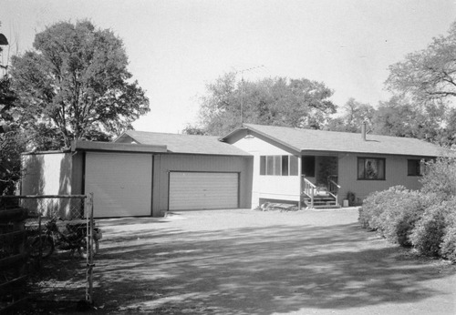 Click to see PIC 6-ADS 1133 A&B of Union Real Estate Ad Photos (PIC 6-ADS)
