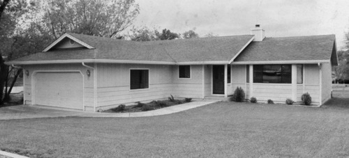Click to see PIC 6-ADS 1953 of Union Real Estate Ad Photos (PIC 6-ADS)