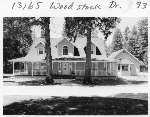 Click to see PIC 6-ADS 1982 of Union Real Estate Ad Photos (PIC 6-ADS)