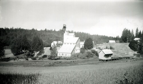 Click to see PIC 6-BARTKE B11 of Bartke Family Album (PIC 6-BARTKE)