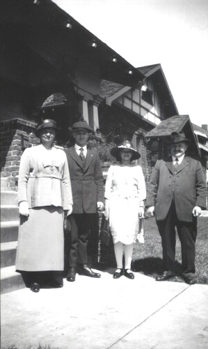 Click to see PIC 6-BARTKE C03 of Bartke Family Album (PIC 6-BARTKE)