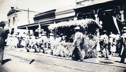 Click to see PIC 6-BARTKE D19 of Bartke Family Album (PIC 6-BARTKE)