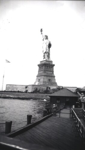 Click to see PIC 6-BARTKE E46 of Bartke Family Album (PIC 6-BARTKE)