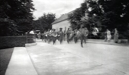 Click to see PIC 6-BARTKE G13 of Bartke Family Album (PIC 6-BARTKE)