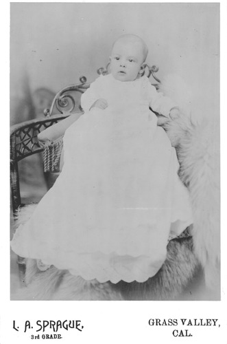 Click to see PIC 6-BEST 53 of Best Family Album (PIC 6-BEST)