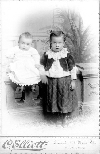 Click to see PIC 6-BEST 82 of Best Family Album (PIC 6-BEST)