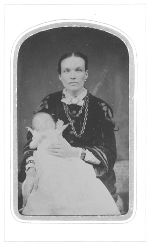 Click to see PIC 6-BEST 110 of Best Family Album (PIC 6-BEST)