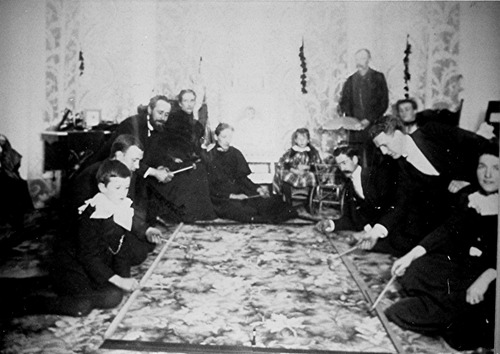 Click to see PIC 6-BIG 2A of Biggs family album (PIC 6-BIG)
