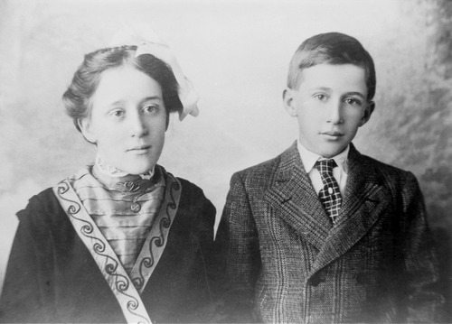 Click to see PIC 6-BIG 7 of Biggs family album (PIC 6-BIG)