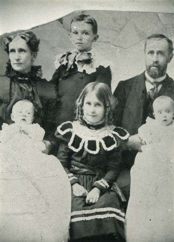 Click to see PIC 6-BIG 10A of Biggs family album (PIC 6-BIG)