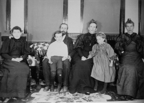 Click to see PIC 6-BIG 11a of Biggs family album (PIC 6-BIG)