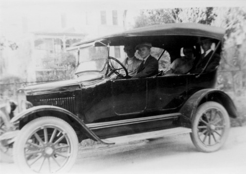 Click to see PIC 6-BIG 12A of Biggs family album (PIC 6-BIG)