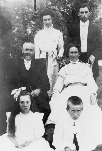 Click to see PIC 6-BIG 21a of Biggs family album (PIC 6-BIG)