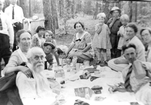 Click to see PIC 6-BIG 26A of Biggs family album (PIC 6-BIG)