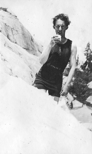 Click to see PIC 6-BODY 35A&B of Leonard Body vacation photo album (PIC 6-BODY)