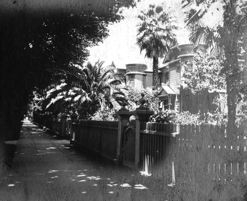 Click to see PIC 6-BRA 109 of Fred Brandt photo album (PIC 6-BRA)