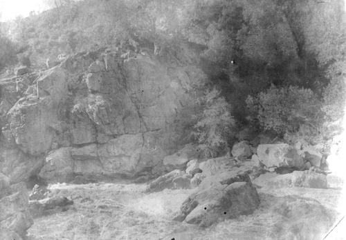 Click to see PIC 6-CAI 32 of Cairns family album (PIC 6-CAI)