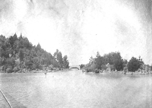 Click to see PIC 6-CAI 54 of Cairns family album (PIC 6-CAI)