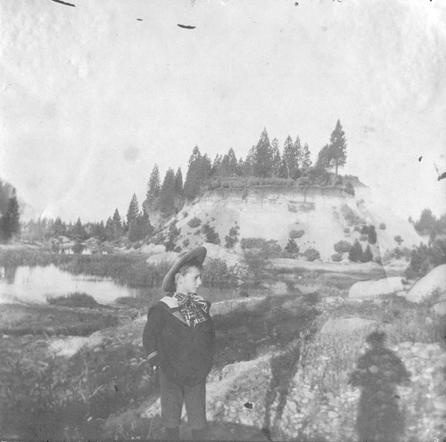 Click to see PIC 6-CAI 63 of Cairns family album (PIC 6-CAI)