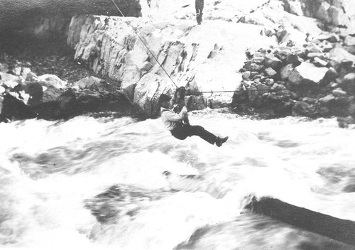 Click to see PIC 6-CAI 150 of Cairns family album (PIC 6-CAI)