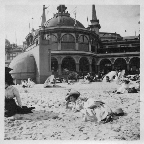 Click to see PIC 6-CAI 170 of Cairns family album (PIC 6-CAI)
