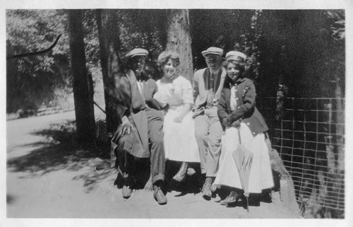 Click to see PIC 6-CAI 234 of Cairns family album (PIC 6-CAI)