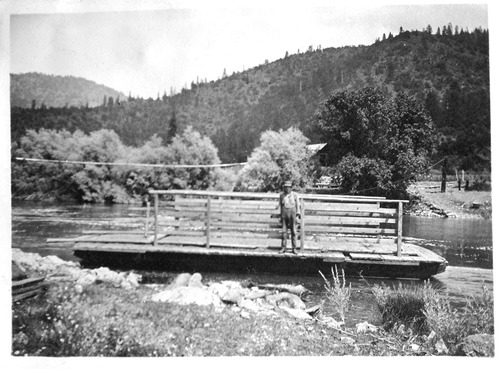Click to see PIC 6-CAI 242 of Cairns family album (PIC 6-CAI)