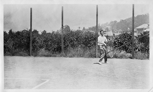 Click to see PIC 6-CAI 294 of Cairns family album (PIC 6-CAI)
