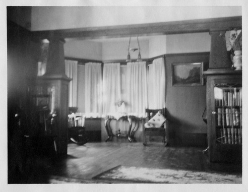 Click to see PIC 6-CAI 304 of Cairns family album (PIC 6-CAI)