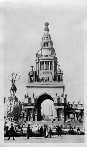 Click to see PIC 6-CAI 307 of Cairns family album (PIC 6-CAI)