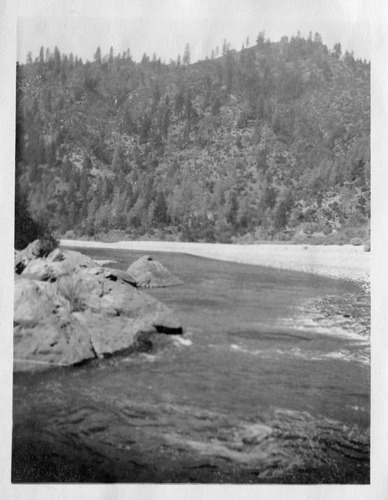 Click to see PIC 6-CAI 311 of Cairns family album (PIC 6-CAI)