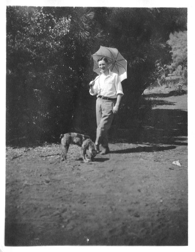 Click to see PIC 6-CAI 314 of Cairns family album (PIC 6-CAI)