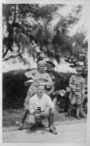 Click to see PIC 6-CAI 347 of Cairns family album (PIC 6-CAI)
