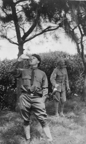 Click to see PIC 6-CAI 349 of Cairns family album (PIC 6-CAI)