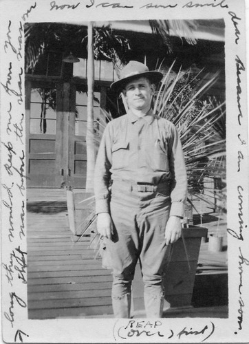 Click to see PIC 6-CAI 352 of Cairns family album (PIC 6-CAI)