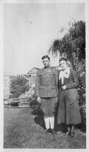 Click to see PIC 6-CAI 379 of Cairns family album (PIC 6-CAI)