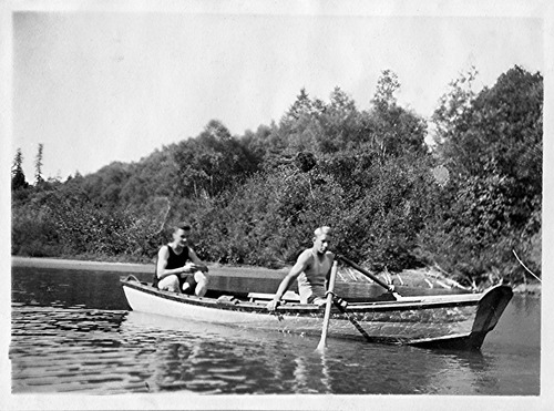 Click to see PIC 6-CAI 412 of Cairns family album (PIC 6-CAI)