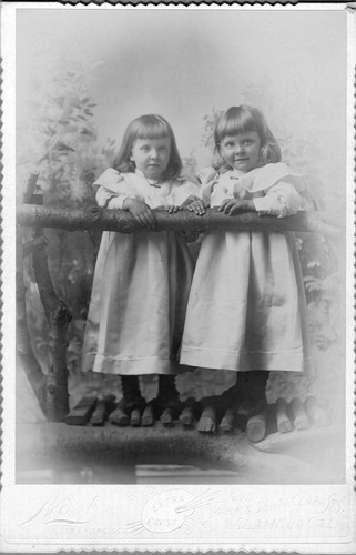 Click to see PIC 6-CHA 118 of Chapman Collection (PIC 6-CHA)