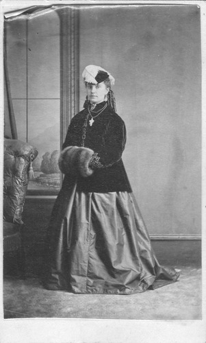 Click to see PIC 6-CHA 176 of Chapman Collection (PIC 6-CHA)