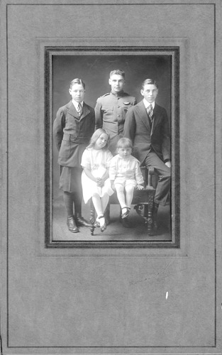 Click to see PIC 6-CHA 202 of Chapman Collection (PIC 6-CHA)
