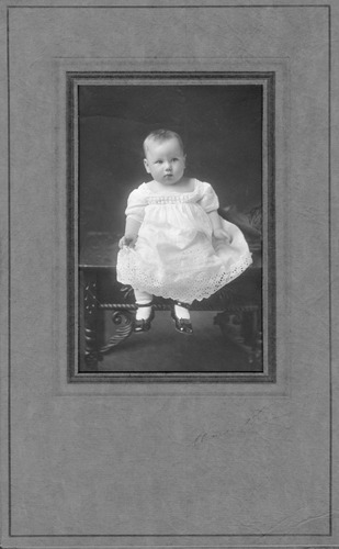 Click to see PIC 6-CHA 209 of Chapman Collection (PIC 6-CHA)