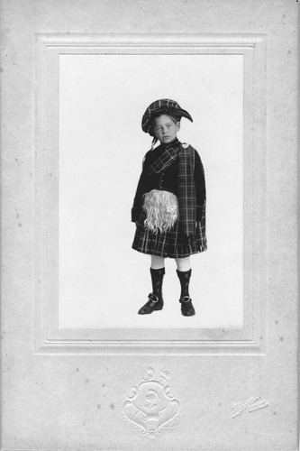 Click to see PIC 6-CHA 216 of Chapman Collection (PIC 6-CHA)